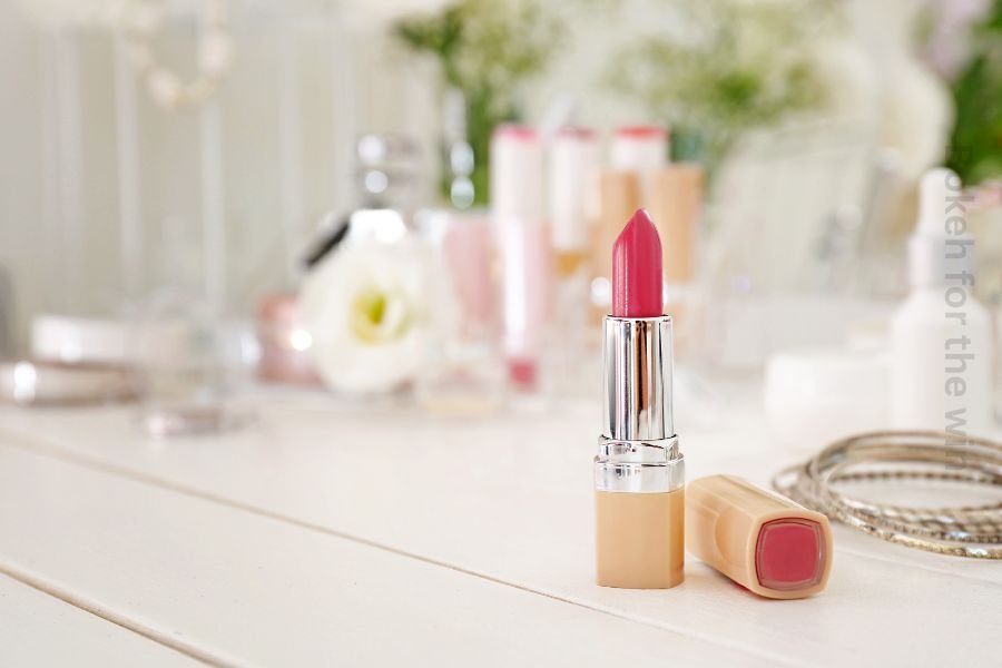 Cosmetic Product Photography Bokeh for the win